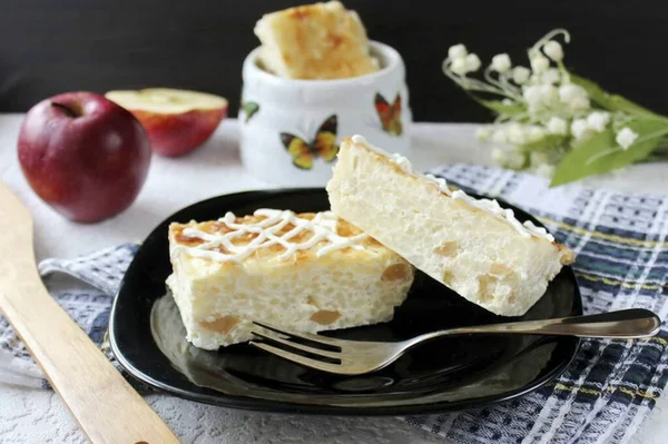 Rice Curd Casserole Apples Ready Serve Warm Sour Cream Honey — Stock Photo, Image