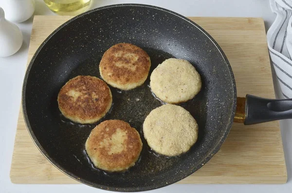 Heat Vegetable Oil Fry Cutlets Both Sides Golden Brown Cutlets — Stock Photo, Image