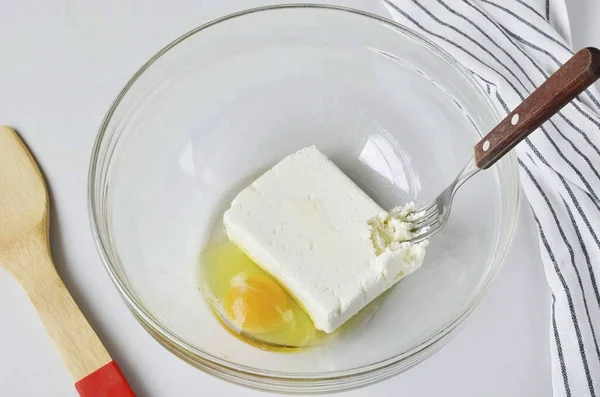 Συνδυάστε Ρικότα Αυγό Είναι Βολικό Κάνετε Αυτό Ένα Πιρούνι — Φωτογραφία Αρχείου