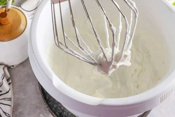 Orange Filling Has Cooled Beat Sour Cream Sugar Thickener Sour — Stock Photo, Image