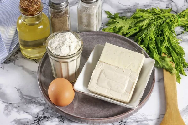 Şlenmiş Peynir Şurubu Yapmak Için Gereken Tüm Malzemeleri Hazırlayın Druzhba — Stok fotoğraf