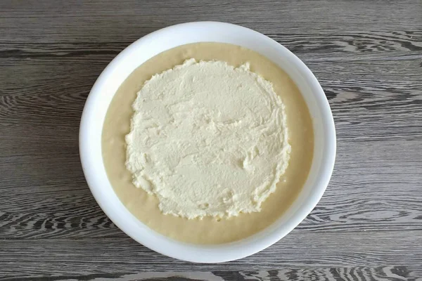 Starting Center Using Spoon Lay Out Filling Flatten Gently Dough — Stock Photo, Image