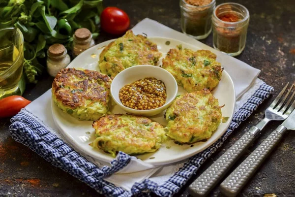 Получается Аппетитно Вкусно Ярко Богато Фриттеры Просто Тают Рту Попробуй — стоковое фото