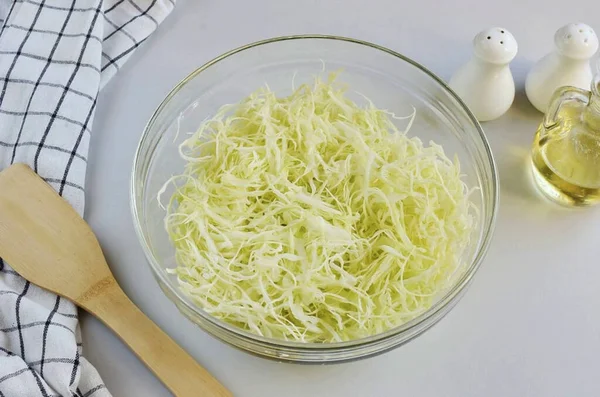 Shred Fresh Cabbage Thinly Salad Bowl — Stock Photo, Image
