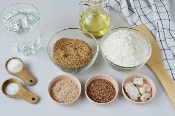 Bereiten Sie Alle Zutaten Für Das Backen Von Leinsamenmehl Wasser — Stockfoto