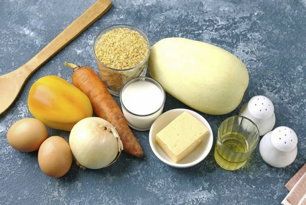 Prepare All Ingredients Needed Make Zucchini Bulgur Casserole — Stock Photo, Image