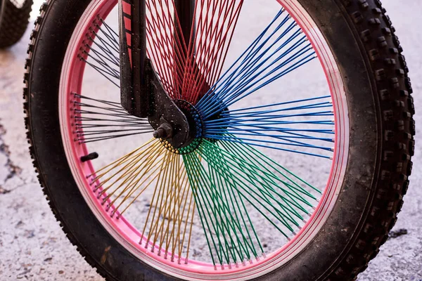 Крупним Планом Велосипедне Колесо — стокове фото