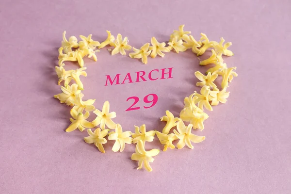 Kalendář Března Číslo Název Měsíce Března Angličtině Srdci Žlutých Hyacintových — Stock fotografie