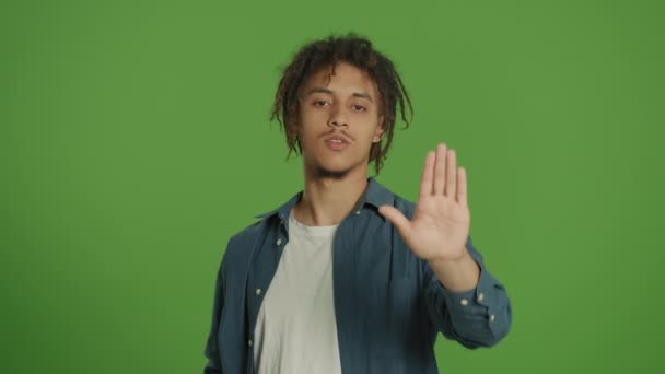 Young Multicultural Curly Freelancer Student Man Denim Shirt Privind Direct — Videoclip de stoc