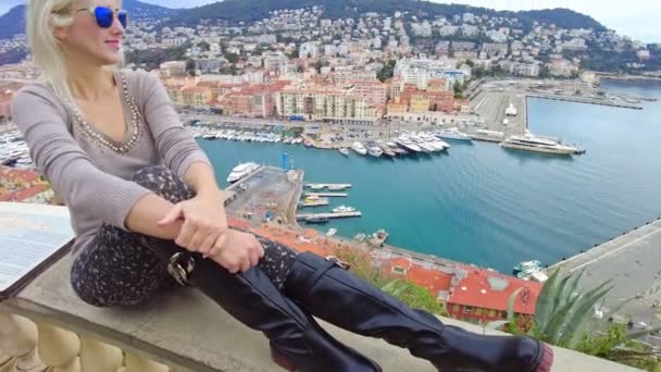 Woman on Nice rooftop panorama — Stock Video