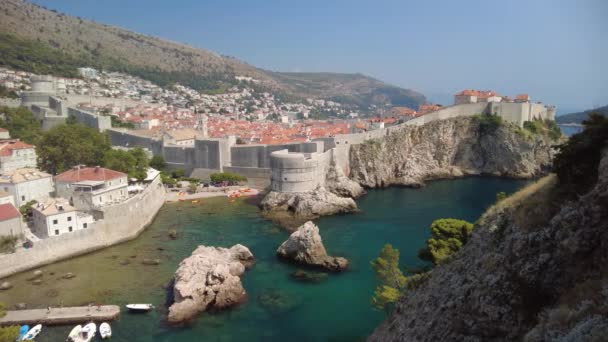 Panorama no topo da cidade de Dubrovnik da Croácia — Vídeo de Stock