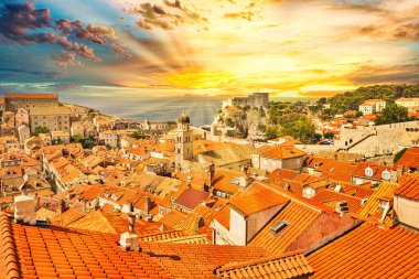 Hırvat kenti Dubrovnik gün batımı
