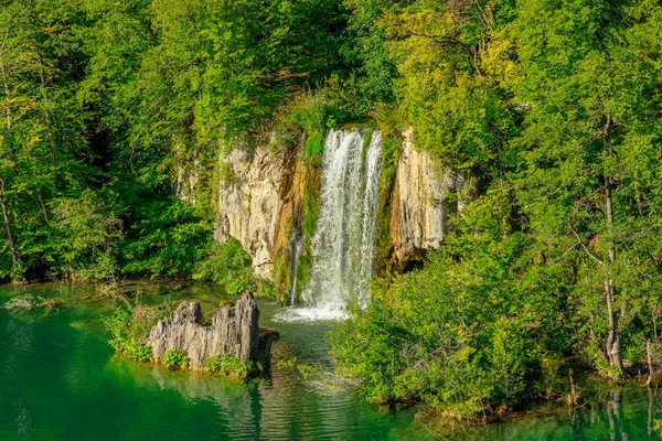 Top viewpoint on Proscansko Lake — Stock Photo, Image