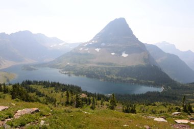 Hidden Lake Trail in Glacier National Park USA