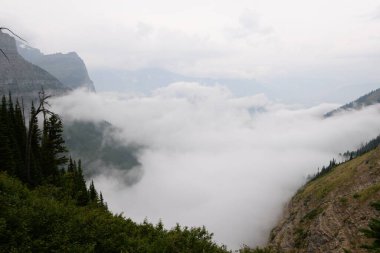 Highline Trail in Glacier National Park USA