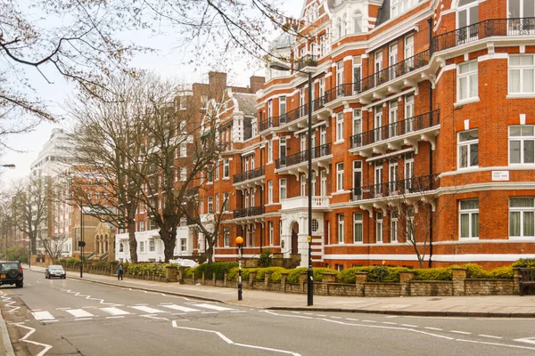 Londra, Birleşik Krallık; 16 Mart 2011: Abbey Road 'dan binaların görüntüsü.