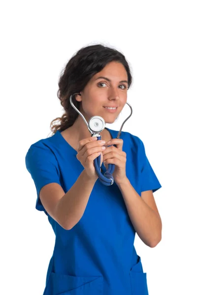 Portret Pięknej Młodej Pielęgniarki Odizolowanym Białym Tle Stetoskopem — Zdjęcie stockowe
