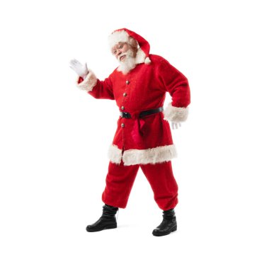 Beyaz bir arka plan üzerinde izole boş kopya alanı için Santa sunulması