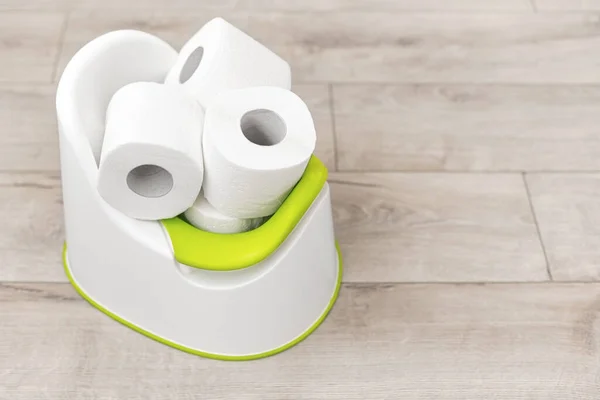 Toilet Paper Roll Baby Potty View — 스톡 사진