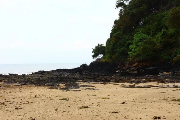 Spacerując Plażach Koh Lanta Tajlandii — Zdjęcie stockowe