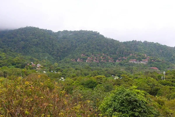 Köd Gördül Koh Lanta Hegyein Thaiföldön — Stock Fotó