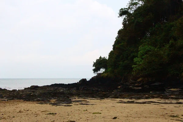 Περπατώντας Γύρω Από Τις Παραλίες Του Koh Lanta Στην Ταϊλάνδη — Φωτογραφία Αρχείου