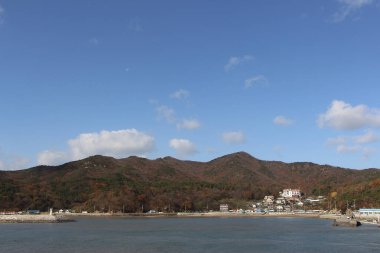 Güney Kore 'nin dışında Incheon' un Muui 'deki barış adasının huzurunu yakaladığı yer.