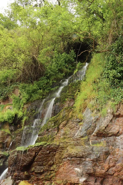 Golven Crashen Tegen Kust Van Noord Devon — Stockfoto