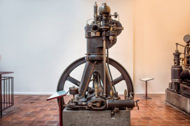 Alman Müzesi 'nde eski bir buhar makineleri sergisi: Münih, Almanya - 14 Eylül 2018