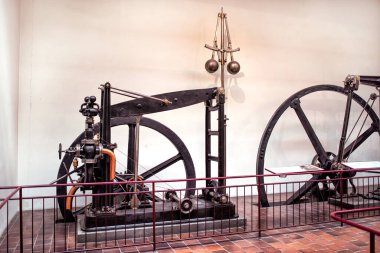Münih, Almanya - 14 Eylül 2018: Alman Müzesi 'nde her türlü eski buhar makineleri sergisi. 