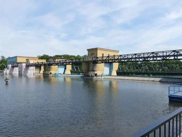 德国北莱茵 威斯特法伦黑根横贯河流发电厂 — 图库照片