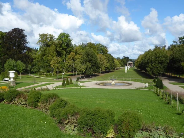 Der Weitläufige Schlosspark Von Neustrelitz Mecklenburg Vorpommern — Stockfoto