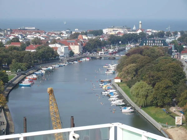 德国梅克伦堡 西波美拉尼亚沃尼姆恩德的 改变的斯特罗姆 背景是波罗的海 — 图库照片