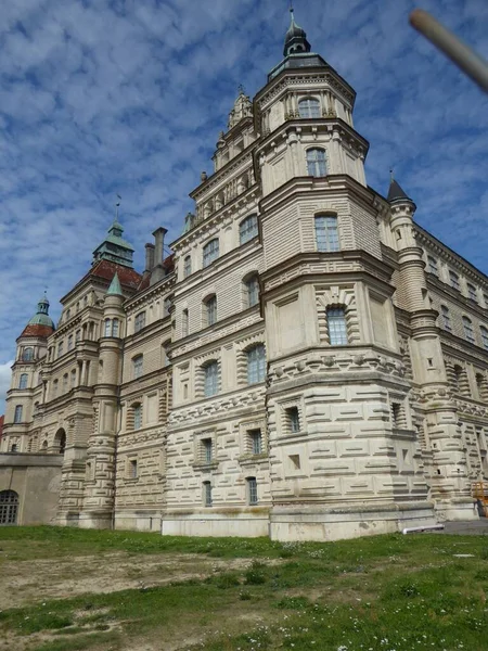 Misafir Kalesi, Mecklenburg-Batı Pomerania, Almanya