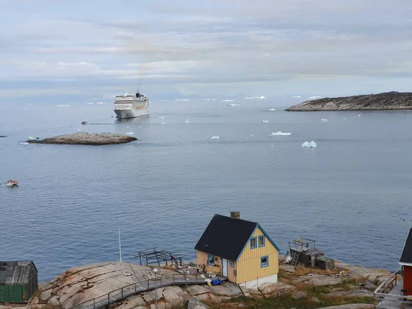 Vista Bahía Disko Frente Ilulissat Groenlandia Con Pequeños Icebergs Flotantes — Foto de Stock