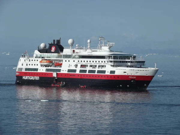 Hurtigruten Ship Ilulissat Greenland — Stock Photo, Image