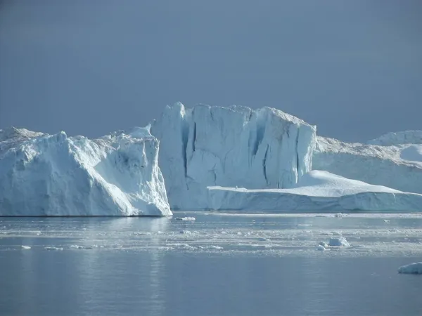 Den Mäktiga Isbarriären Nära Ilulissat Grönland Bildas Från Semeq Kujalleks — Stockfoto