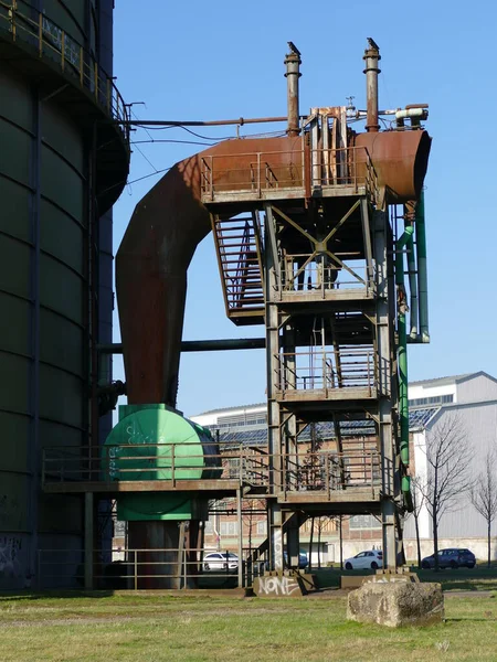 피닉스 공장의 폐허는 노르트라인베스트팔렌 도르트문트에 루트의 일부이다 — 스톡 사진