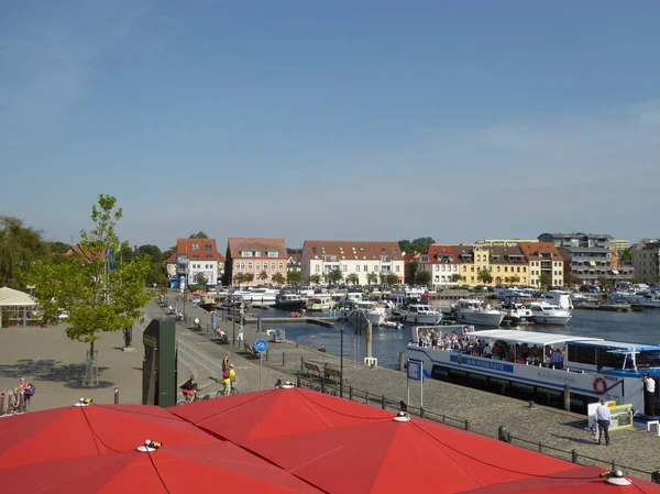 Utsikt Över Hamnpromenaden Och Hamnen Waren Der Mueritz Mecklenburg Vorpommern — Stockfoto