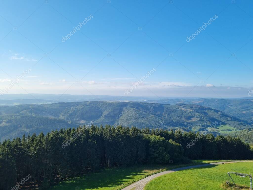 Vista desde el Schombergturm (torre Schomberg) en el Schomberg cerca