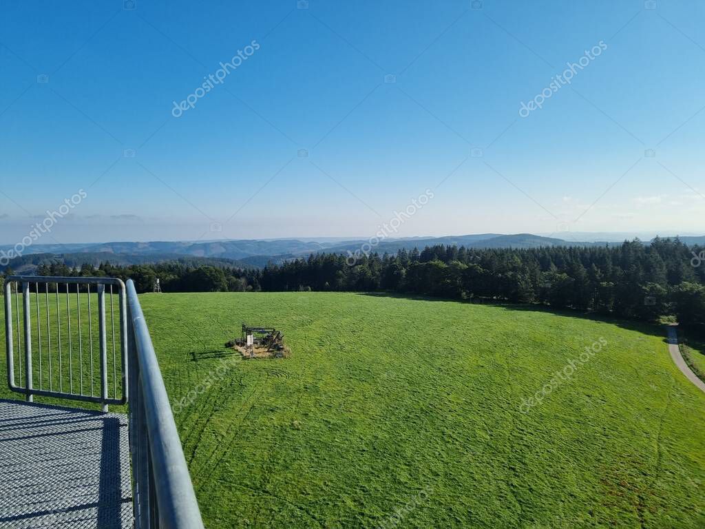 Vista desde el Schombergturm (torre Schomberg) en el Schomberg cerca
