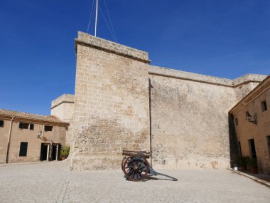 Castel Sant Carles Askeri Müzesi Avlusu, Palma, Mallorca, Balear Adaları, İspanya