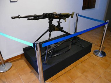 Castel Sant Carles Askeri Müzesi, Palma, Mallorca, Balear Adaları, İspanya 'da sergilenen makineli tüfek