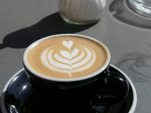 Delicious Break Milk Coffee Heart — Stock Photo, Image