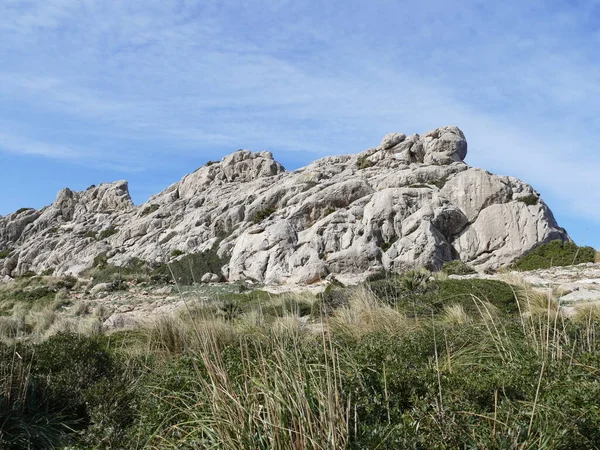 Формирование Скал Cap Formentor Майорка Балеарские Острова Испания — стоковое фото
