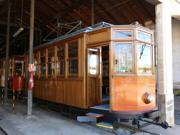 Ferrocarril Del Tranvía Histórico Sóller Cobertizo Locomotoras Estación Tren Sóller —  Fotos de Stock