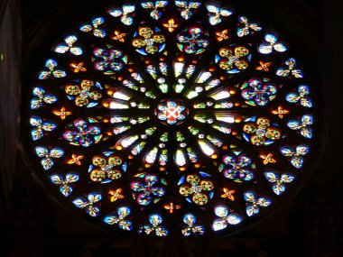 Palma, Mallorca, Balearic Adaları 'ndaki St. Eulalia Kilisesi' nde boyalı cam kolye.