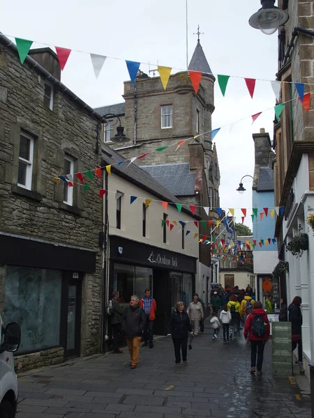 Lerwick 'teki Commercial Road, Shetland Adaları, İskoçya, İngiltere