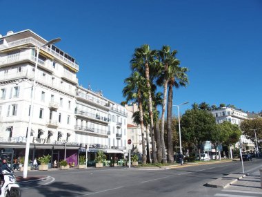 Cannes, Fransa 'da Croisette Bulvarı.
