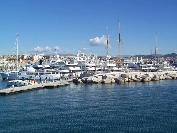 Fransa Nın Cannes Limanında Tekneler — Stok fotoğraf